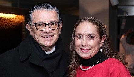  David Galarza y Lucía Lozano de Galarza, papás de Miguel.
