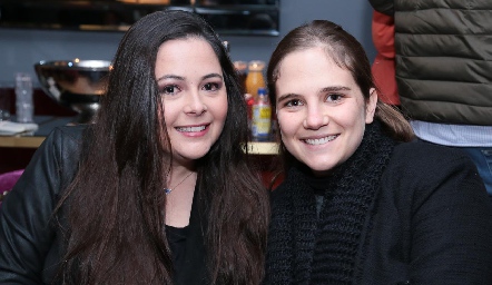  Susana Lozano y Daniela Hernández.