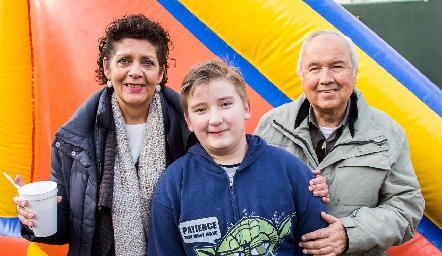  Ofelia Díaz Infante, Sebastián Gutiérrez y Miguel Zacarías .