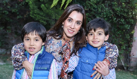  Pablo, Vanessa Galarza y Gonzalo.