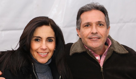  Elisa Martínez y Oscar Hernandez.