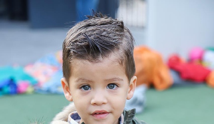  Sebastián.