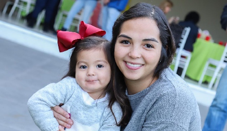  Yuriko y Natalia.