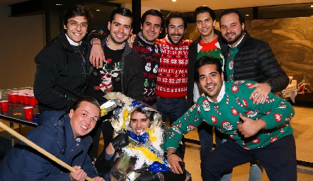  Rafa Alonso, Rodrigo Pérez, Rodolfo Ortega, Óscar Cadena, Filiberto Curiel, Rodrigo Alcalde, Fran Villanueva, Benjamín Martín Alba y José Antonio Alonso.