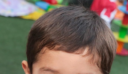  Alejandro.
