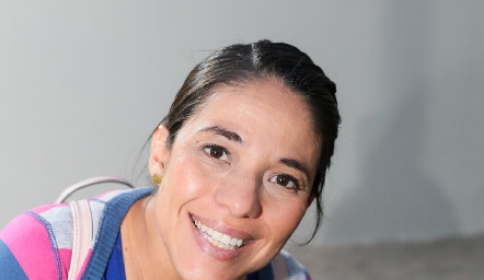  Elizabeth González y Cristóbal.