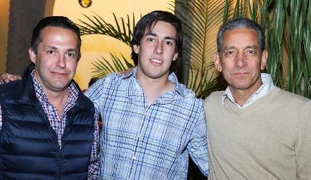  Alberto Torre, Rubén y Ricardo Torres.