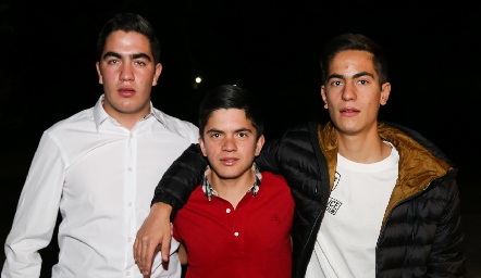  Chente, Fermín y Juan Azcona.