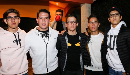  José, Pancho Aranda, Emiliano Díaz de León, Juan Azcona y Diego Trujillo.