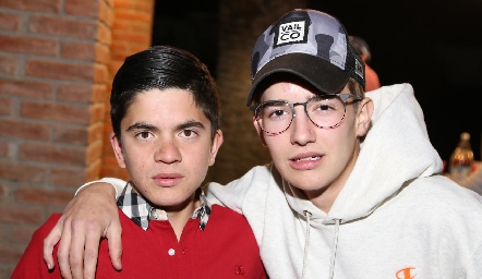  Fermín Azcona y Javi Hernández.