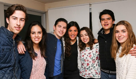  Guillermo Robles, Marthita Ricavar, Mariano Echavarría, Ana Torres, Ale Michel, Kevin Hervert y Montse Humara.
