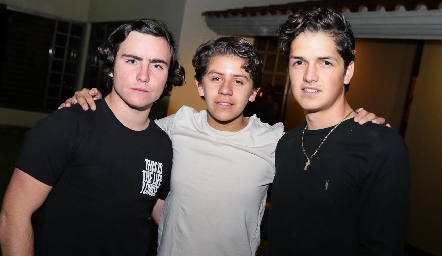  Mateo Guerra, Pato Ojeda y Oscar Vera.