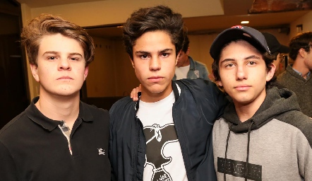  Rodrigo Álvarez, Fran Leos y Ángel Lobo.