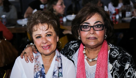  Alejandra Álvarez y María Gutiérrez.