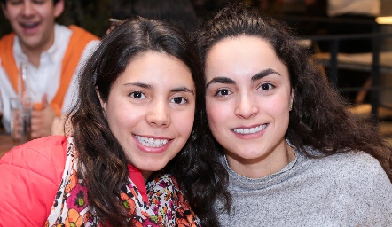  Ilse Lázaro y María Bravo.
