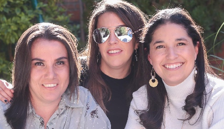  Ana Belén Leboreiro, Cristina Barragán y Martha Morales.