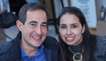  Rodrigo Mendizábal y Patricia Martell.
