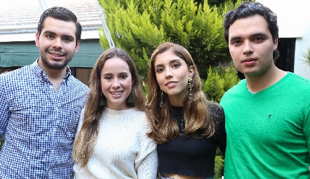  Rodrigo Pérez, Ana Lu Esparza, Paola Dávila y Enrique Quintero.