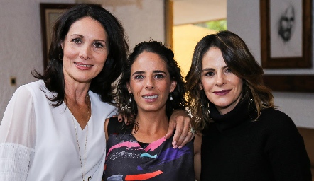  Vicky Fernández, Natalia Ortuño y Verónica Malo.