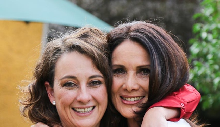  Gloria Martínez y Vicky Fernández.