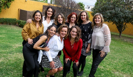  Rocío Ortuño, Vicky Fernández, Vero Malo, Irene Loyo, Alicia Téllez, Martha Malo, Natalia Ortuño, Raquel Contreras y Gloria Martínez.