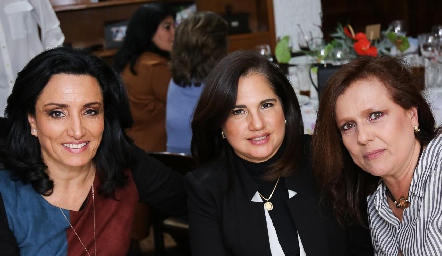  Alejandra de Luna, Margarita Martínez y Martha Martínez.