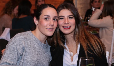  Ximena Castillo y Ana Sofi Muñiz.