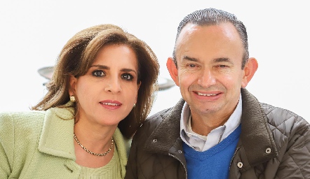  Ana Emelia Tobías y Alejandro Pérez.