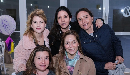  Lucía del Rincón, Ana Elena Meade, María José Abaroa, Alejandra Guerra y Cecilia Martínez.