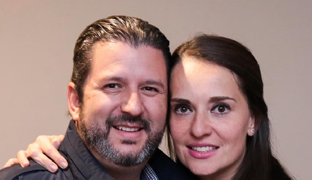  Luis de la Llave y Daniela Camargo.