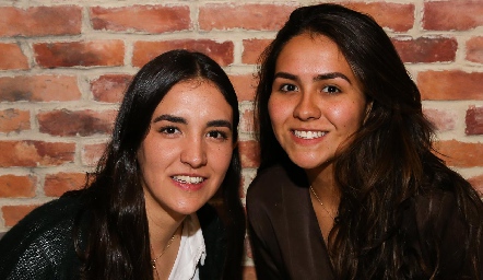  Paulina Torres y Daniela Estrada.