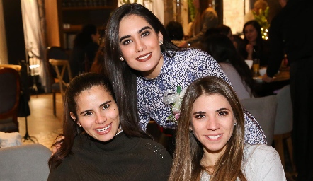  Carla Von Der Meden, Mariana Rodríguez e Isa Álvarez.