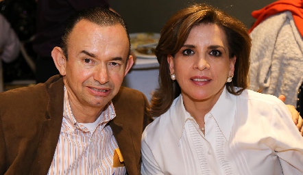  Alejandro Pérez y Ana Amelia Tobías.