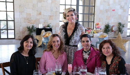  Margarita Padilla, Lucía Dávila, Mónica Navarro, Ana Romero y Dany Cázares.