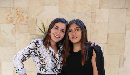  Diana Castillo y Mariana Ambriz.