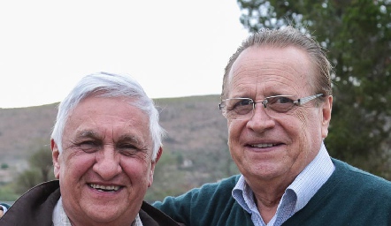  Gilberto García y Olegario Galarza.