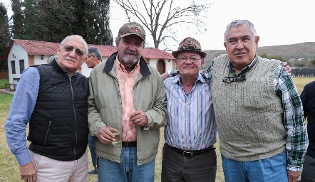 Carlos Velázquez, Carlos Abaroa, Jaime Rodríguez y Rodolfo Hermosillo.