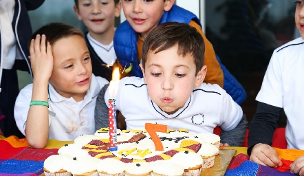  Cumpleaños de Andrés Humara.