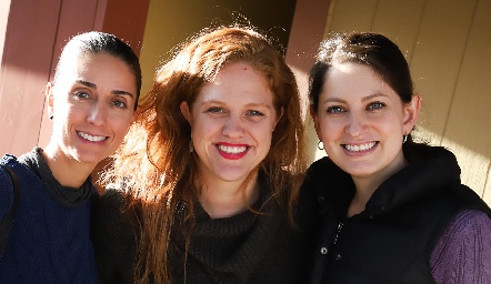  Anel Ávila, Elisa Vilet y Sandra Motilla.
