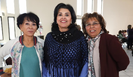  Aida Martínez, Diana Reyes y Carmelita Vázquez.