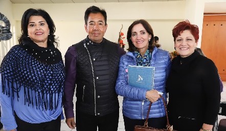  Diana Reyes, Eleazar Escobar, Mónica Alcalde y Adela Martínez.
