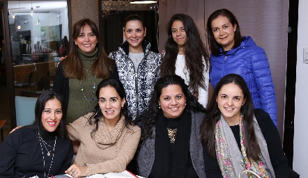  Celeste Alba Iris (CAI), Ana Lía Maggiori, Gracia Olivares, Laura Izaguirre, Berenice Fraustro, Lili Zárate, Paola Ambriz y Adriana Zermeño.