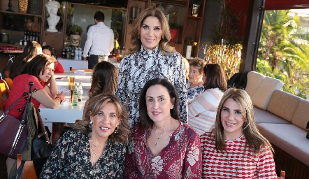  Susana Herrera, Alicia de Alba, Verónica Zepeda y Verónica Herrera.