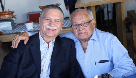  Roberto Bárcena y Ernesto Gómez.