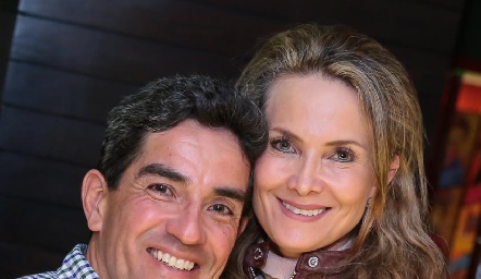  Jacobo Villalobos y Karina Vita.