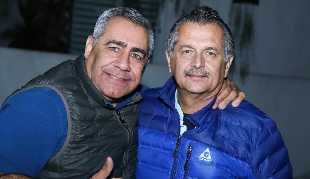  Memo y Carlos González.