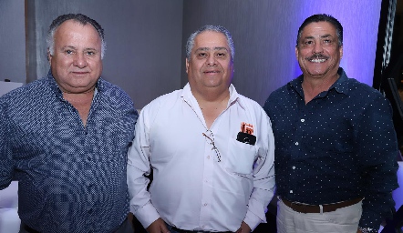  Ariel Aldrett, Oscar Romero y Héctor D´Argence.