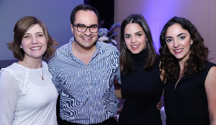  Cristina Fernández, Claudio Guerra, Andreina Linares y Ligia Arriaga.