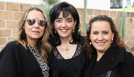  Roxana Serna, Marusa Maza y Sandra Burgos.