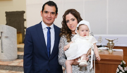  Oscar Pérez, Karla Saamano y Camila.